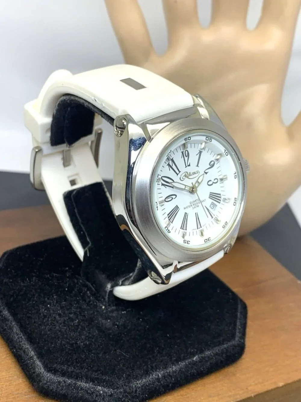 Reliance By Croton Men's Watch RE306051 Quartz White Dial Rubber Strap 42mm